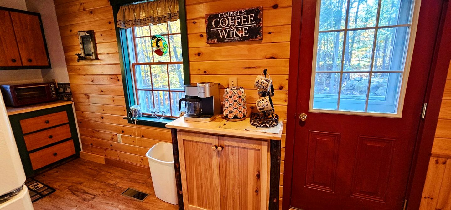 Embrace Nature in this Enchanting Cabin in Beaver Cove, Maine