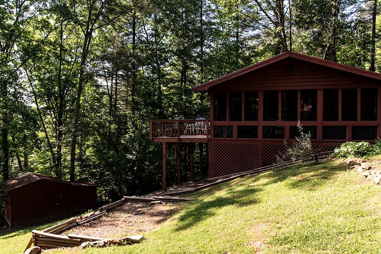 Cabins (Blairsville, Georgia, United States)