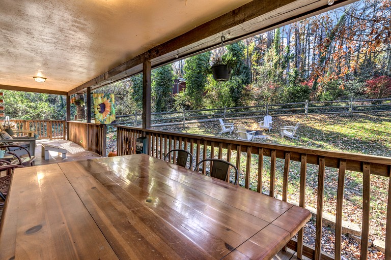 Cabins (United States of America, Black Mountain, North Carolina)