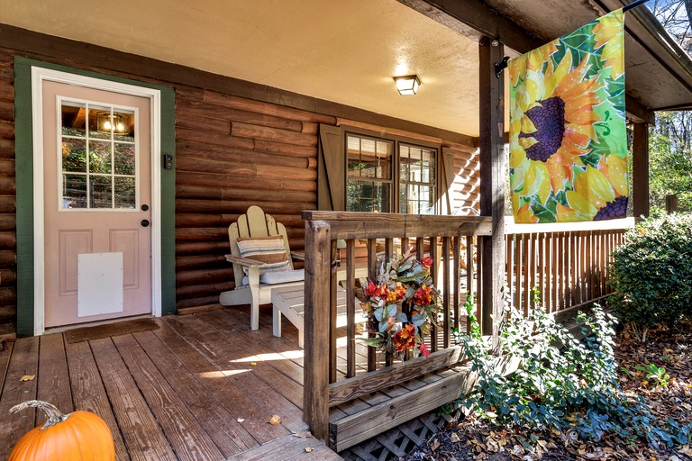 Cabins (United States of America, Black Mountain, North Carolina)