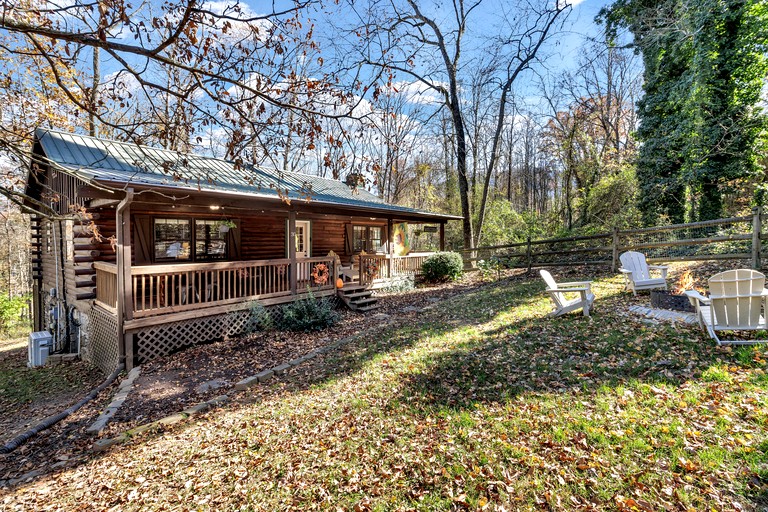 Cabins (United States of America, Black Mountain, North Carolina)