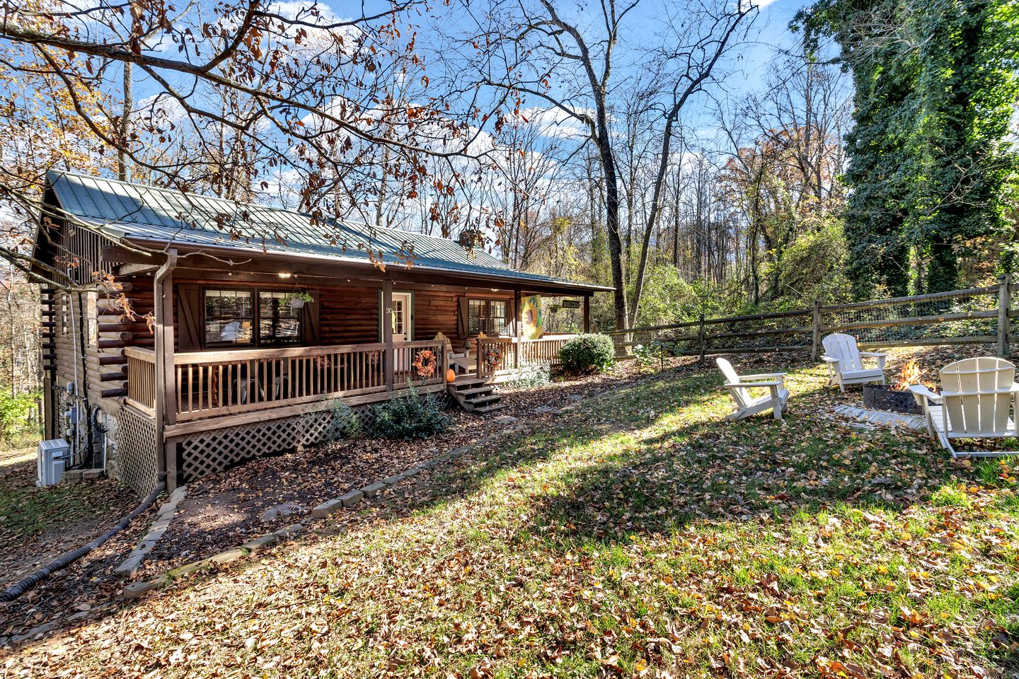 Cabins (United States of America, Black Mountain, North Carolina)
