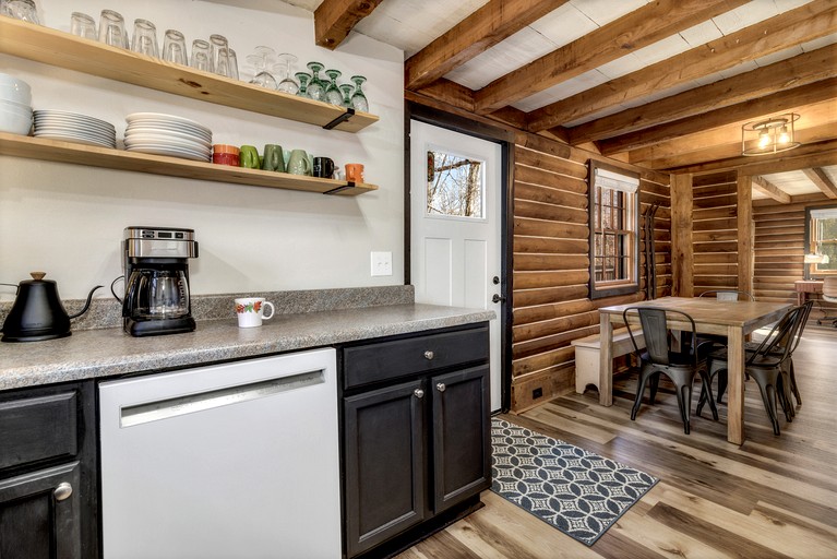 Cabins (United States of America, Black Mountain, North Carolina)