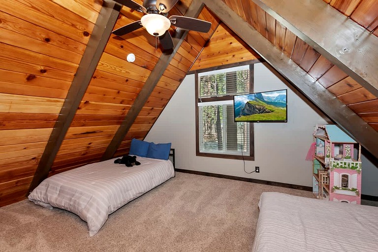 Cabins (United States of America, Big Bear, California)