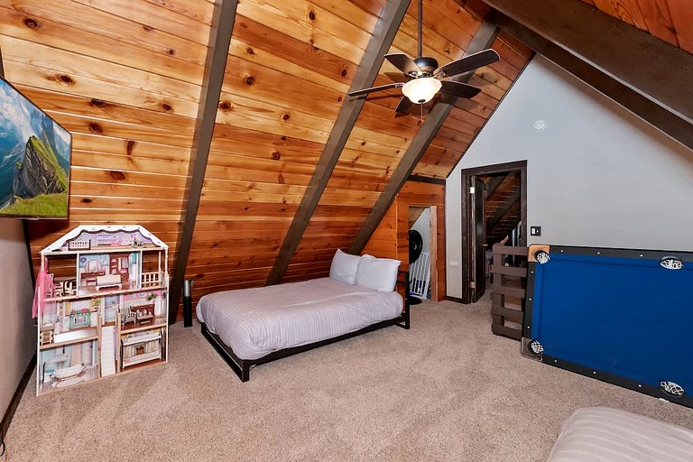 Cabins (United States of America, Big Bear, California)