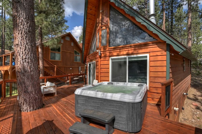 Cabins (United States of America, Big Bear, California)