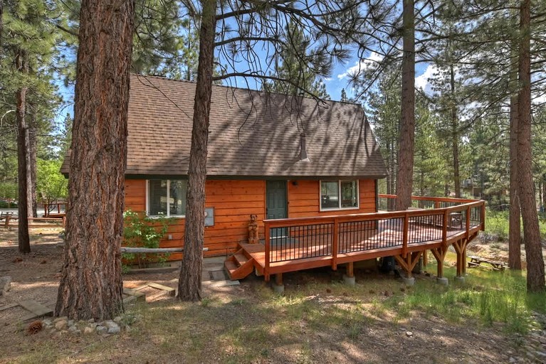 Cabins (United States of America, Big Bear, California)