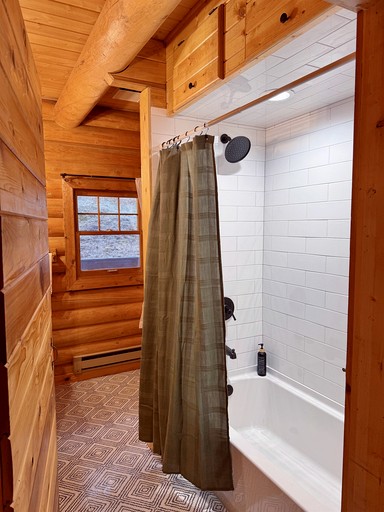 Cabins (United States of America, McAllister, Montana)