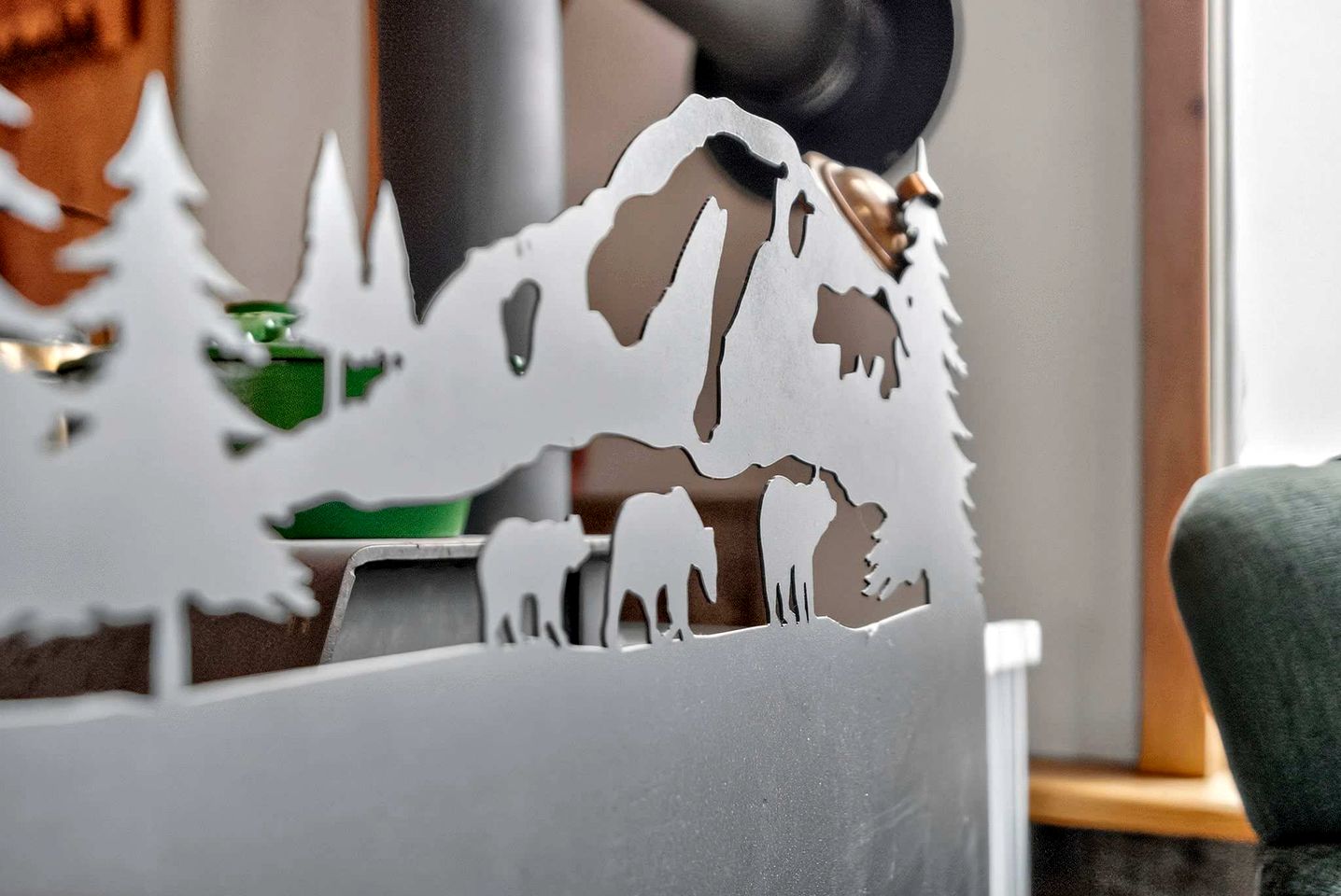 Charming Post-and-Beam Mountain Cabin with Hot Tub Near Berkeley Springs | Great Cacapon, WV