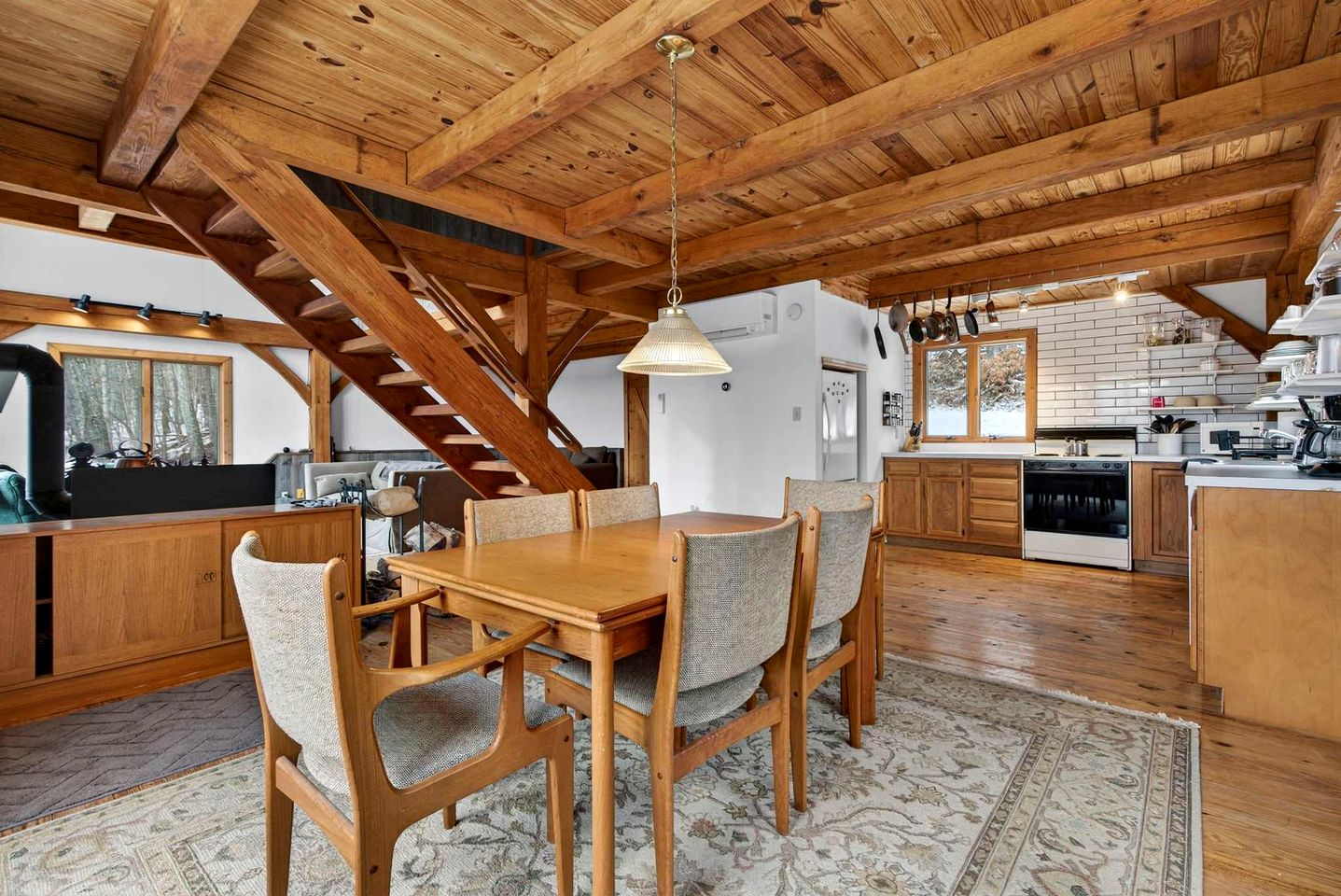 Charming Post-and-Beam Mountain Cabin with Hot Tub Near Berkeley Springs | Great Cacapon, WV