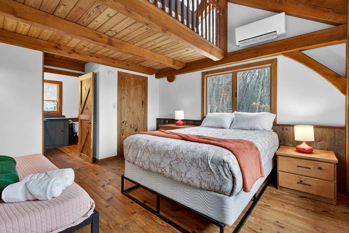 Charming Post-and-Beam Mountain Cabin with Hot Tub Near Berkeley Springs | Great Cacapon, WV