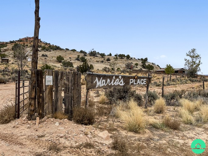 Cabins (United States of America, Monticello, Utah)
