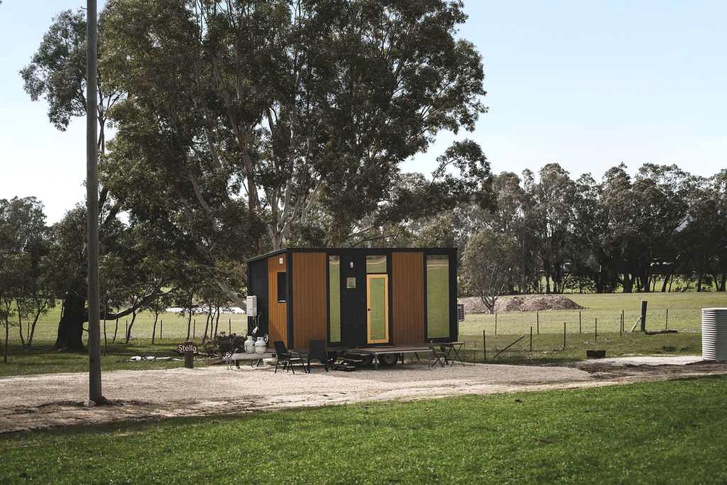 Tiny Houses (Australia, Warrenmang, Victoria)