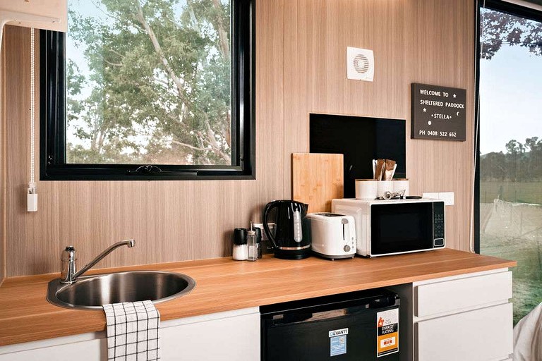 Tiny Houses (Australia, Warrenmang, Victoria)