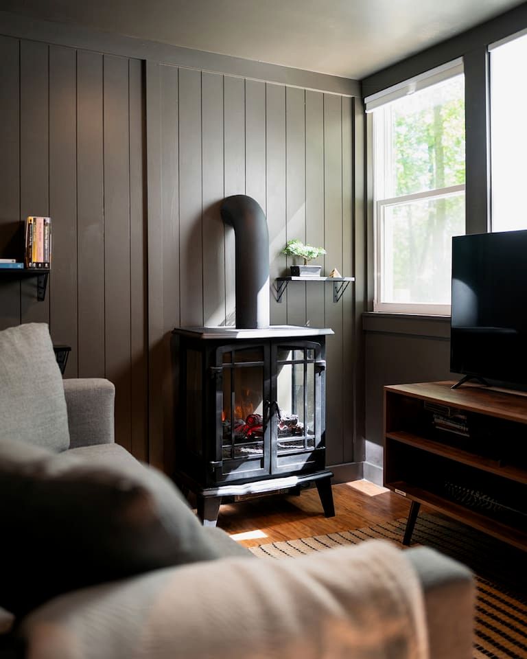 Amazing Tiny House with Fire Pit, Fireplace and Sauna in Sylva, North Carolina
