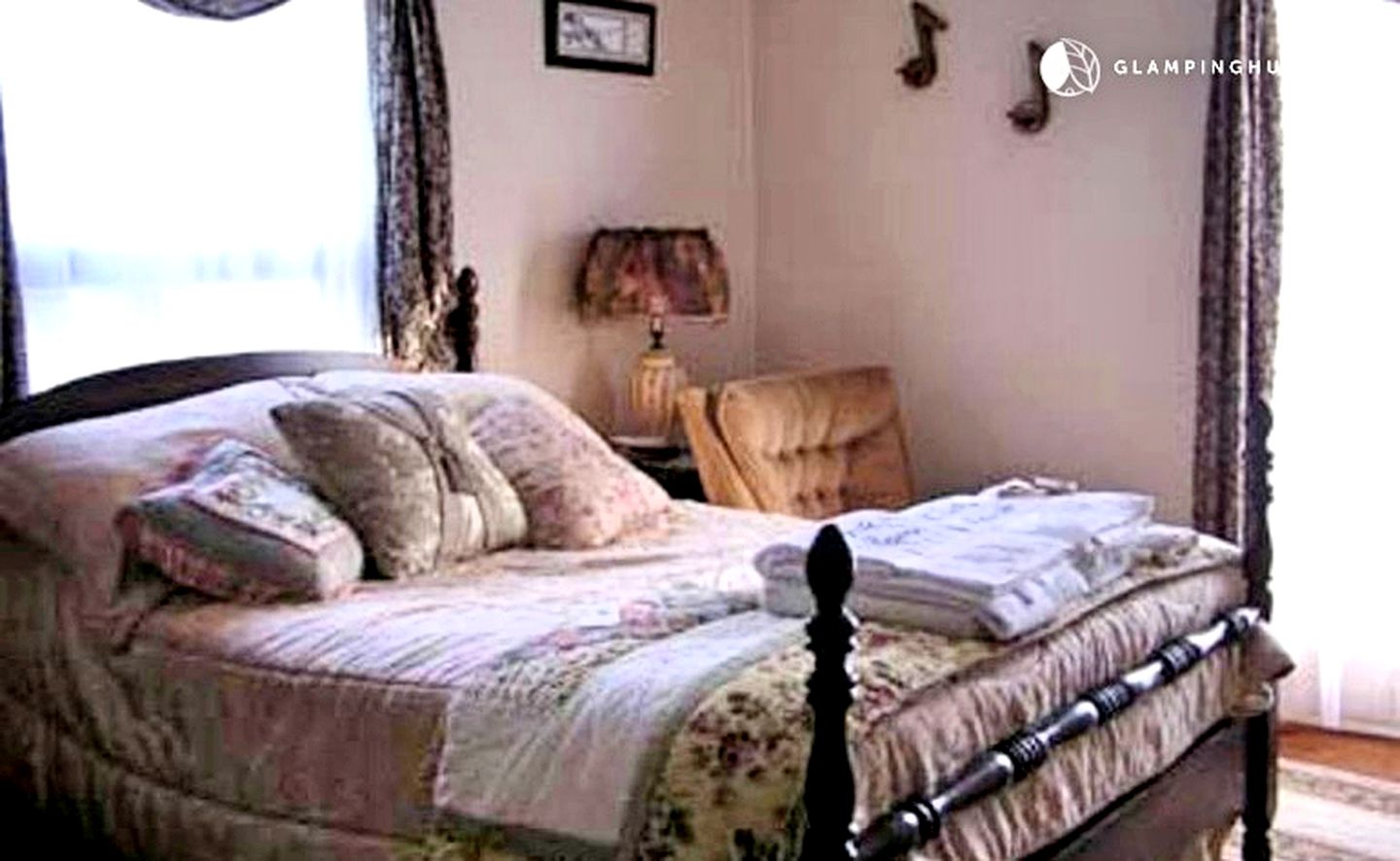 Cozy Pet-Friendly Bed and Breakfast for a Getaway in Townsend, Georgia