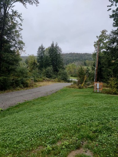 Cabins (United States of America, Hyde Park, Vermont)