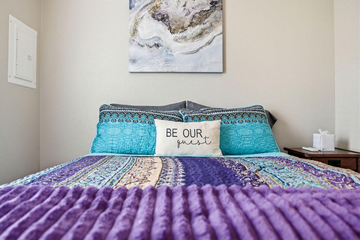 Cozy, Pet Friendly Cottage with Gorgeous Outdoor Space for a Weekend Getaway to New Braunfels, Texas