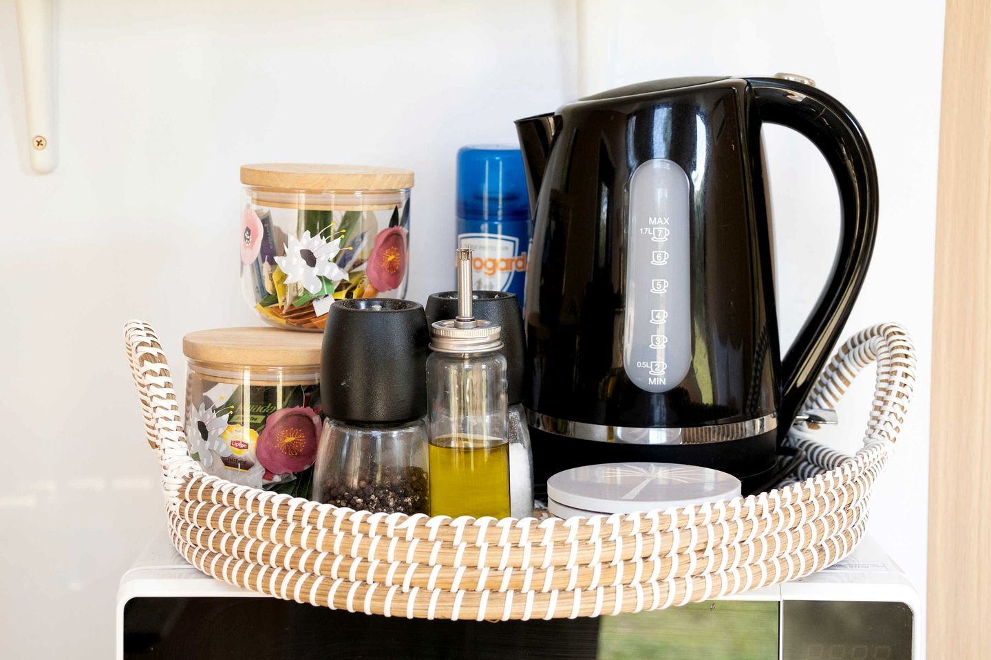 Cozy Pet-Friendly Tiny House with Bushland Wildlife Escape near Fraser Island, Fraser Coast Queensland