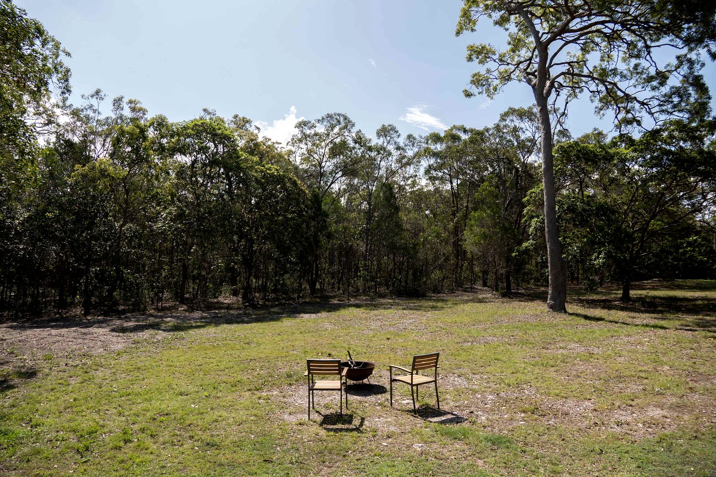 Cozy Pet-Friendly Tiny House with Bushland Wildlife Escape near Fraser Island, Fraser Coast Queensland