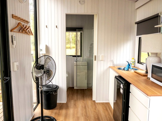 Tiny Houses (Australia, Jimboomba, Queensland)