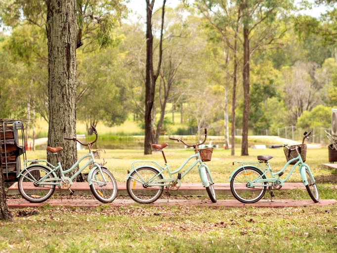 Tiny Houses (Australia, Jimboomba, Queensland)