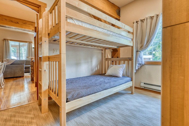Cabins (United States of America, Anacortes, Washington)