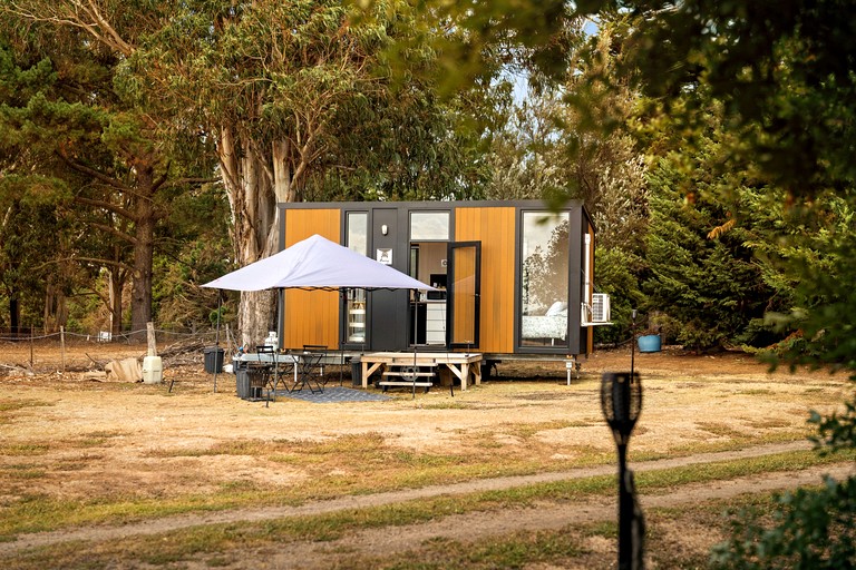 Tiny Houses (Australia, Lancefield, Victoria)