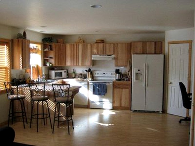 Vacation Rentals (Emigrant, Montana, United States)