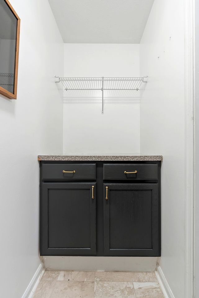 Newly Updated Vacation Home with Hot Tub & Fire Pit Near Bryce Resort, Mount Jackson VA