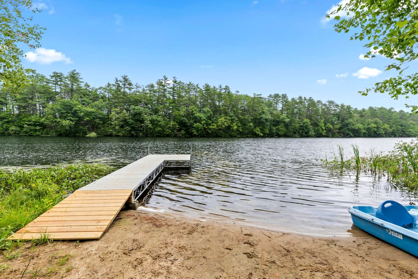 Cozy Romantic A-Frame Escape with Hot Tub in Oxford, Maine