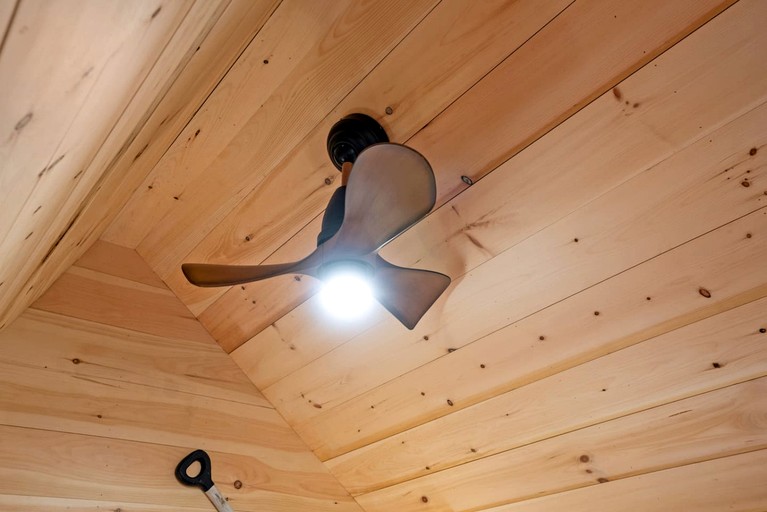 A-Frames (United States of America, Oxford, Maine)