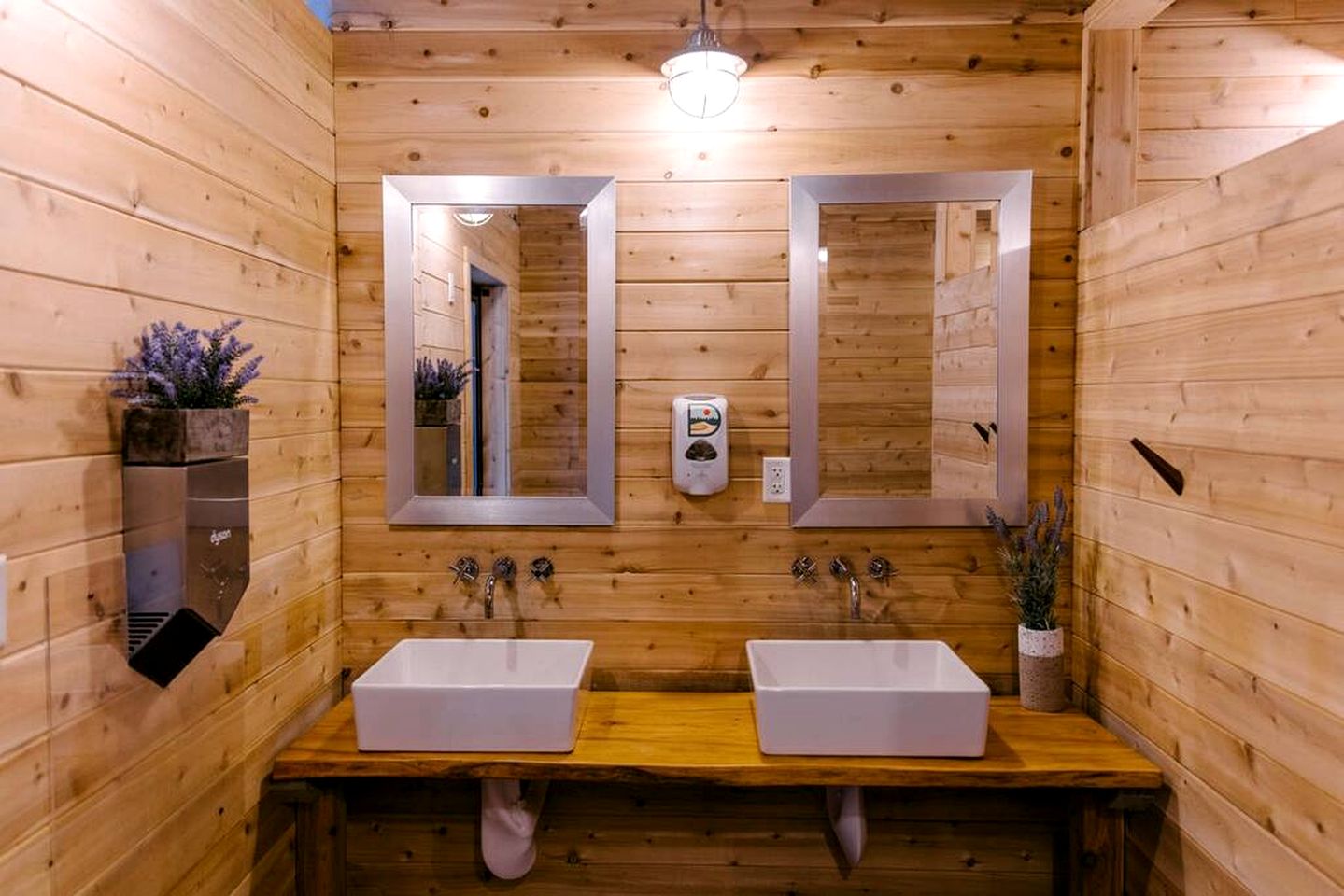 Secluded A-Frame Ideal for Special Getaways in Freeport, Maine