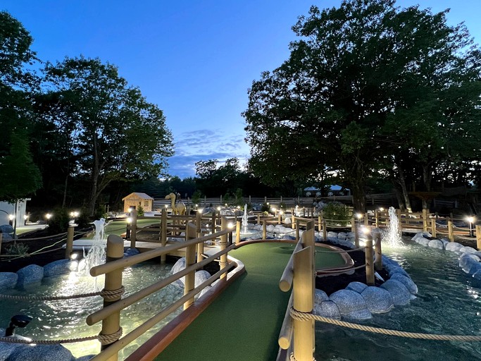 Cabins (United States of America, Freeport, Maine)