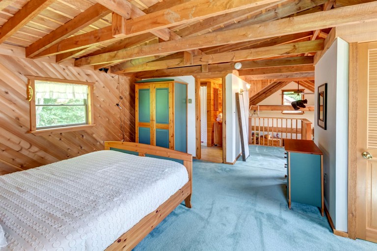 Cabins (United States of America, Denver, New York)