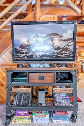 Cabins (United States of America, Island Park, Idaho)