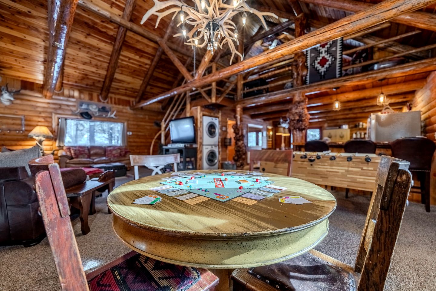Cozy Rustic Log Cabin with Trails & Wildlife Near Yellowstone, Island Park Idaho