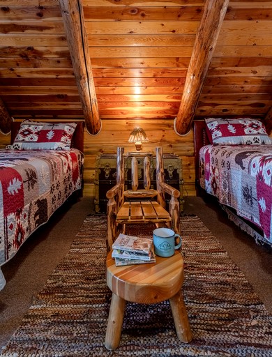 Cabins (United States of America, Island Park, Idaho)