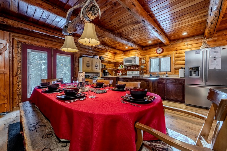 Cabins (United States of America, Island Park, Idaho)