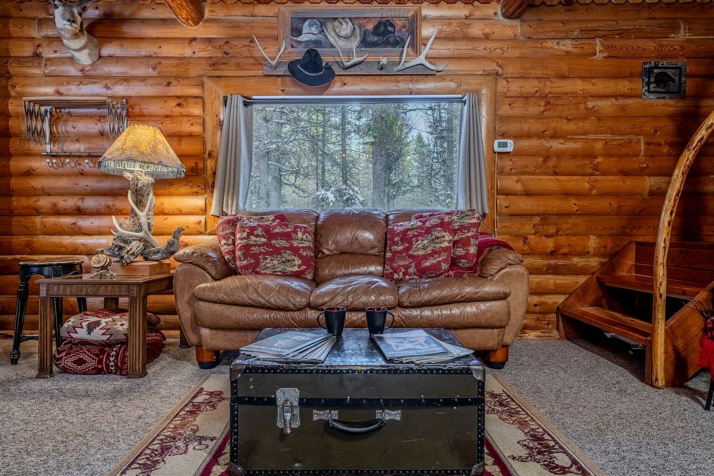 Cozy Rustic Log Cabin with Trails & Wildlife Near Yellowstone, Island Park Idaho