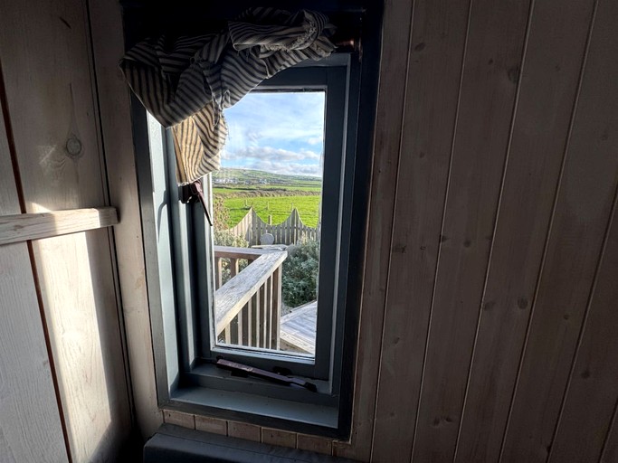 Huts (United Kingdom, Tregatta, England)