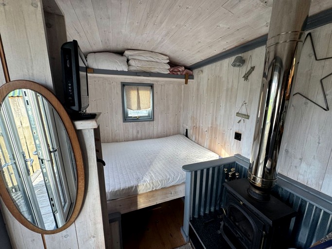 Huts (United Kingdom, Tregatta, England)