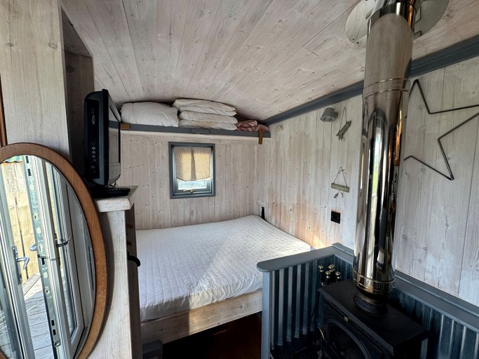 Huts (United Kingdom, Tregatta, England)