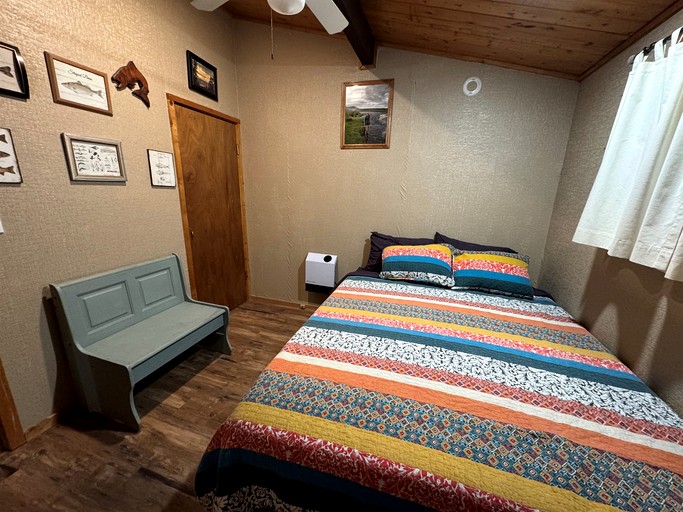 Cabins (United States of America, Island Park, Idaho)