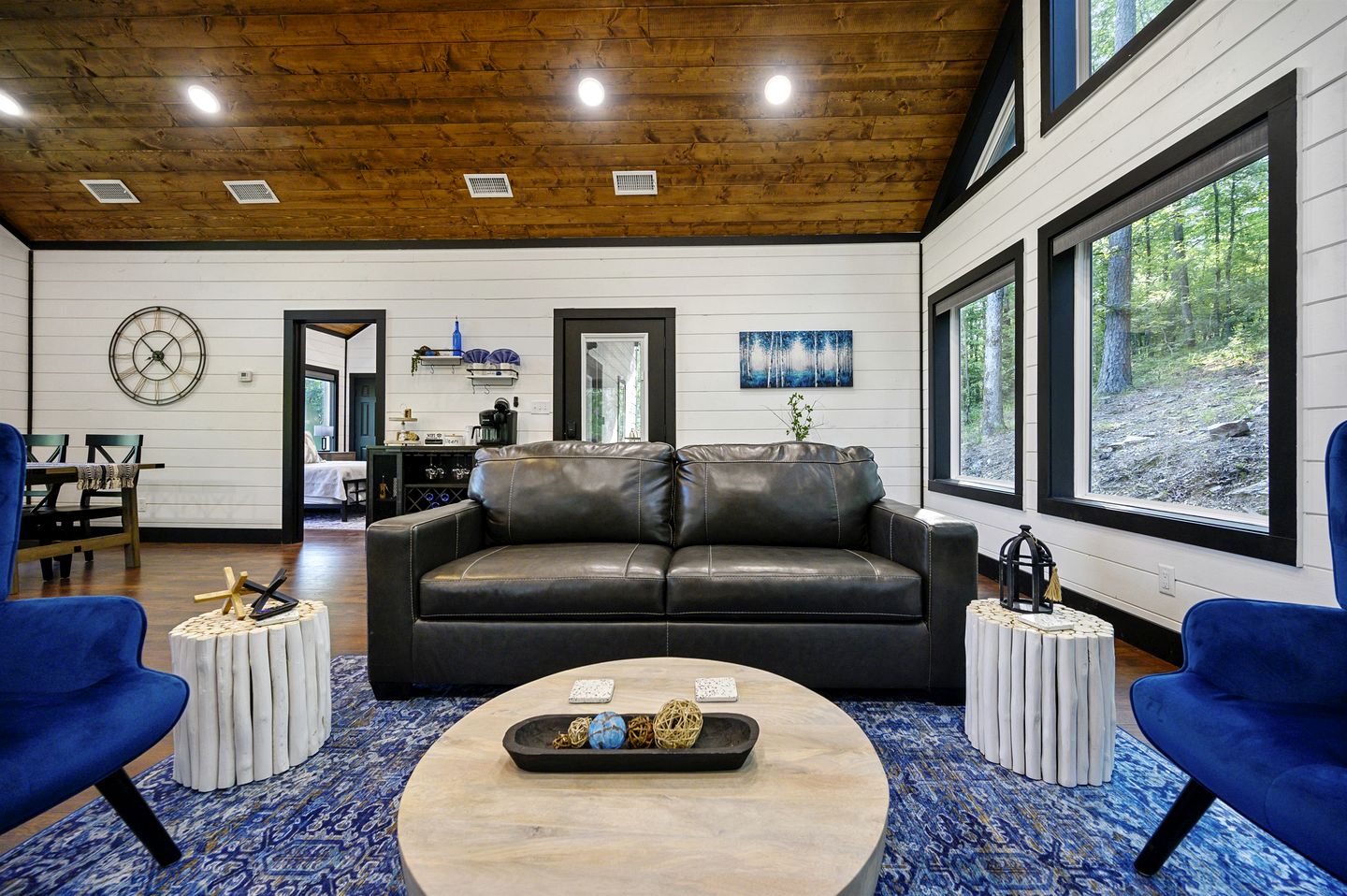Cozy Secluded Couples Cabin in Broken Bow, Oklahoma