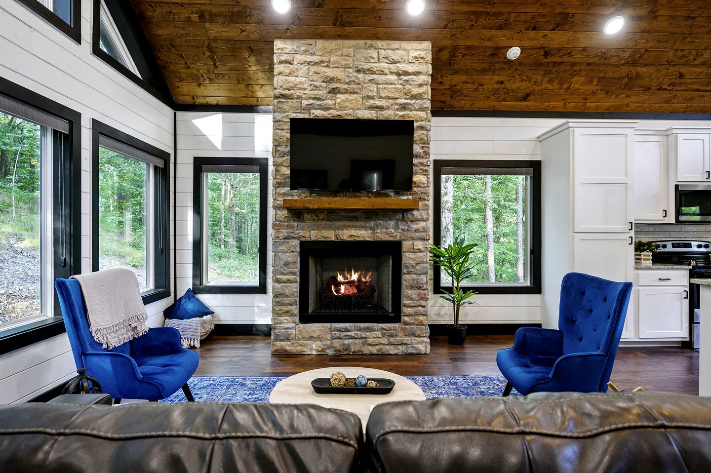 Cozy Secluded Couples Cabin in Broken Bow, Oklahoma