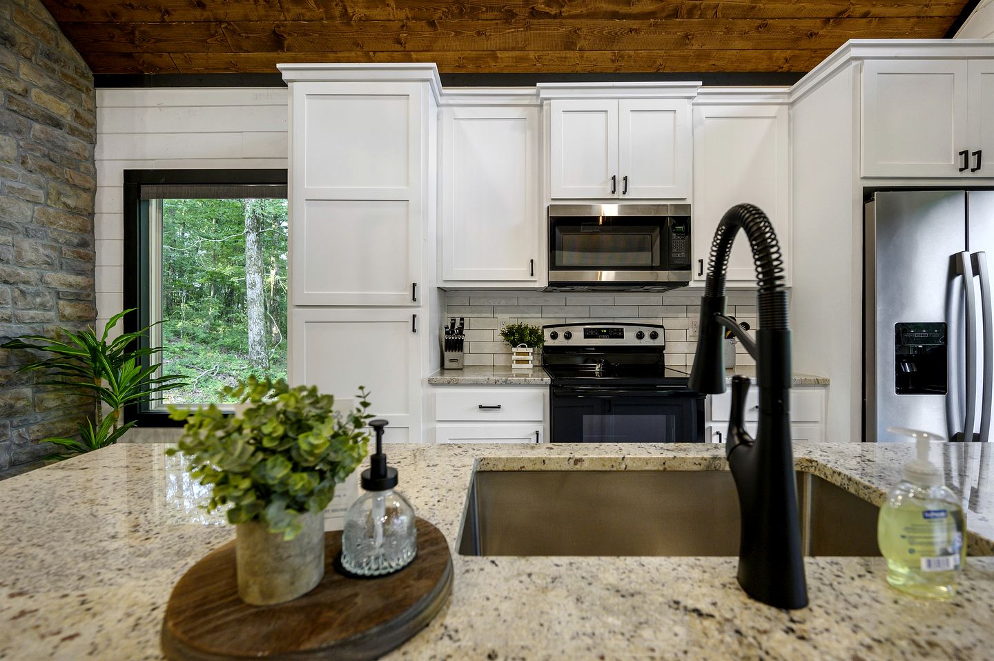 Cozy Secluded Couples Cabin in Broken Bow, Oklahoma