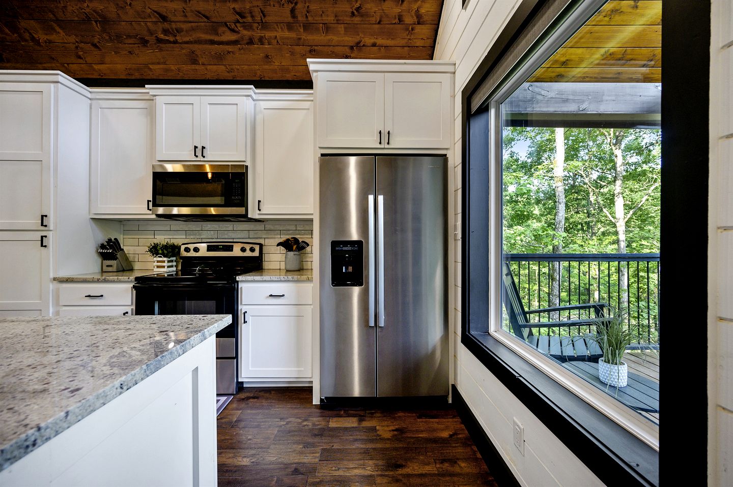 Cozy Secluded Couples Cabin in Broken Bow, Oklahoma