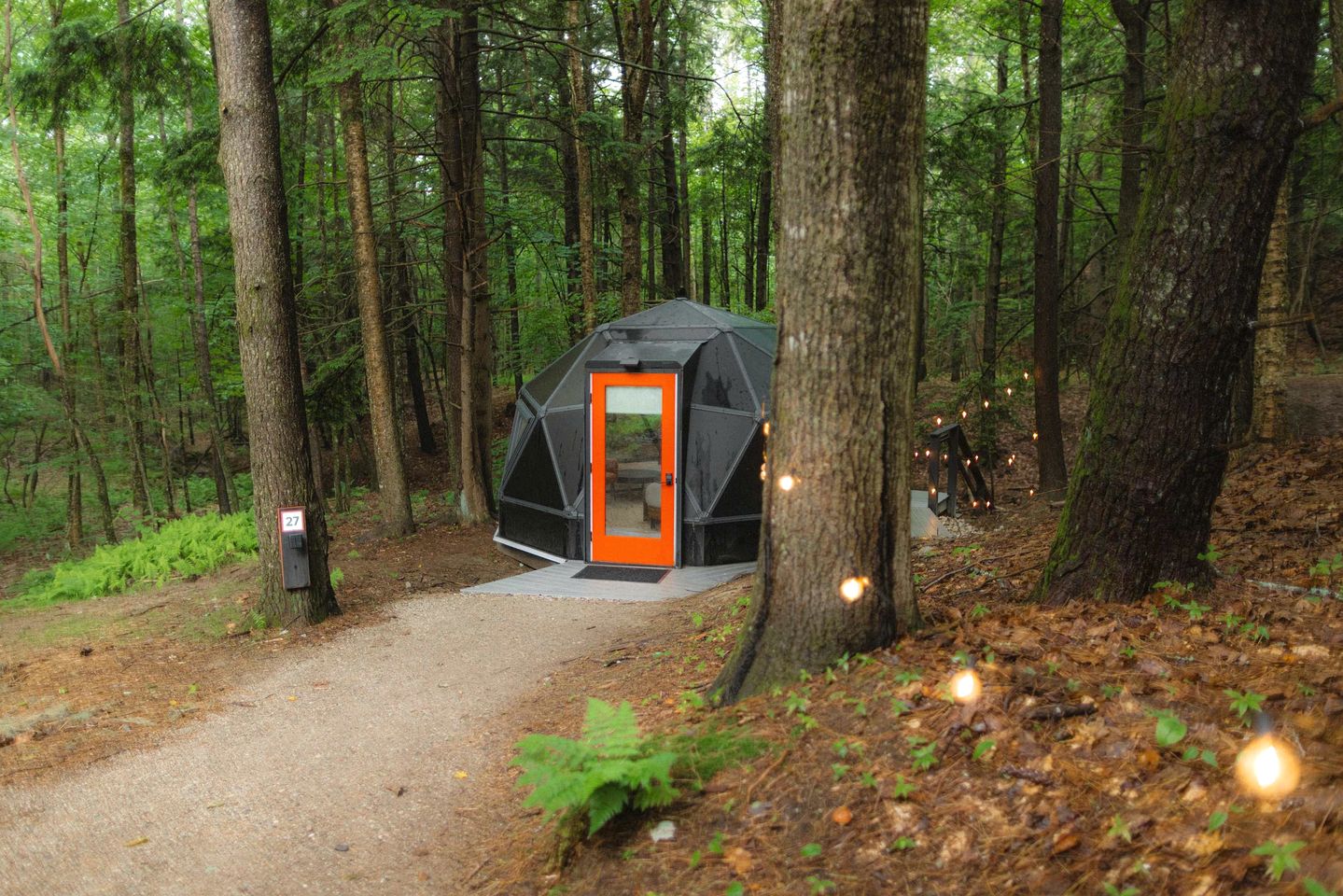 Romantic Luxury Glamping Dome with Forest Views near Desert of Maine in Freeport, ME