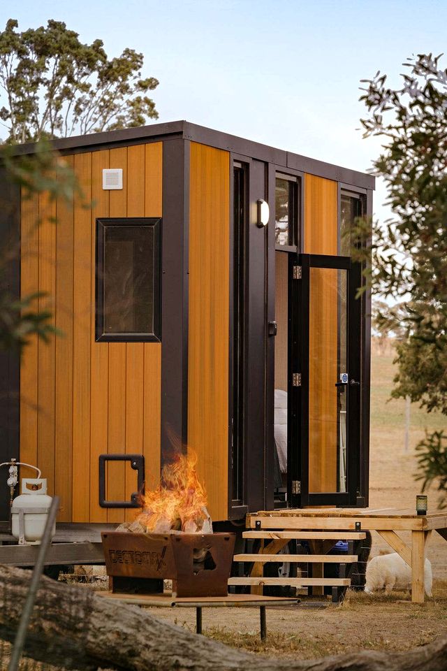 Cozy Secluded Tiny House in Arahat, Victoria